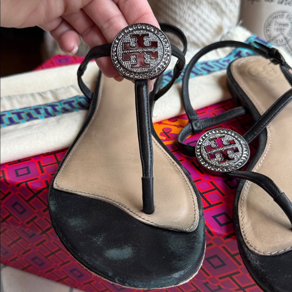 Tory Burch Liana Flat Sandal 🖤 - Picture 5 of 12